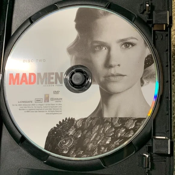 GUC Mad Men season 4 discs 1-3 - Picture 8 of 13